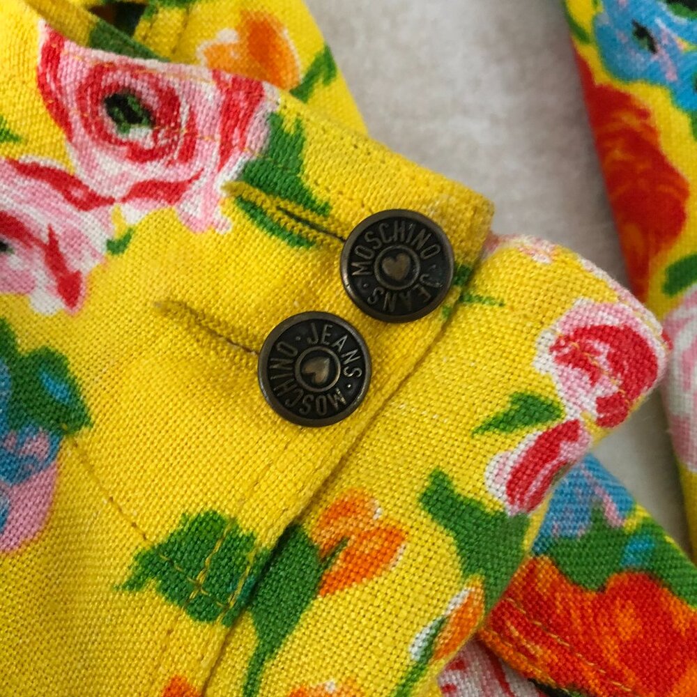 Moschino vintage 1990s colorful yellow floral rose print jacket - Picture 6 of 11